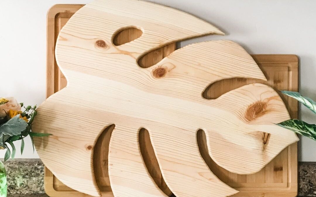 How to Make a DIY Monstera Charcuterie Board